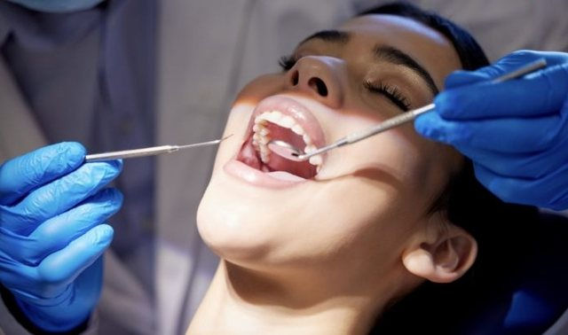 Revolution in dentistry: Material developed that restores tooth enamel