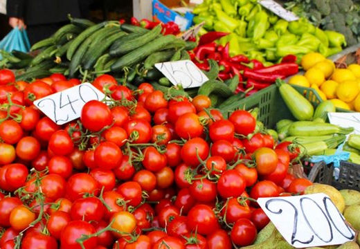 Dhjetori me çmime më të kripura për festa/ Rritet inflacioni, shkak manovrat e tregtarëve