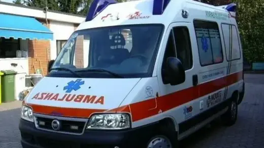 Aksident me pasoja, një person dërgohet në spital