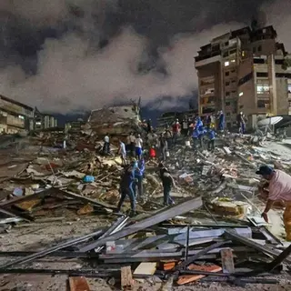The tragedy deepens in Venezuela: Death toll from the earthquakes rises to 920 / Over 51,000 missing