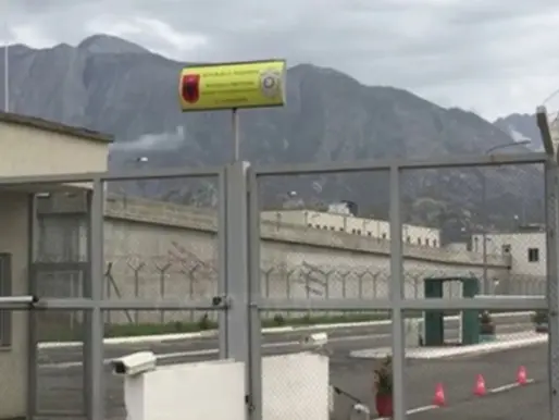 BREAKING NEWS / The General Directorate of Prisons arrives at the high-security prison. Surprise inspections in the cells begin