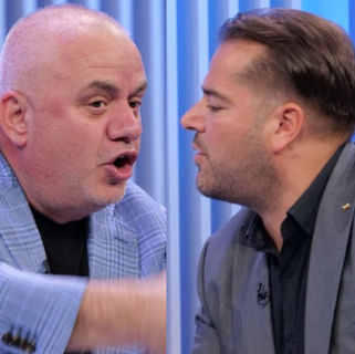 “Në burg do të hyjë Edi Rama”/ Artan Hoxha debaton ashpër me Balën: Ai i Lushnjës vdiq në burg për 35 mijë lekë drita