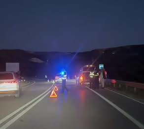 Aksident i rëndë, dy makina përplasen ballë për ballë – ka të plagosur