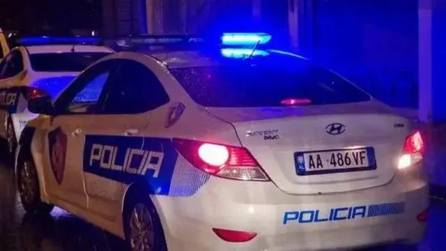 Alarm/ Grabitet arma e një punonjësi burgu