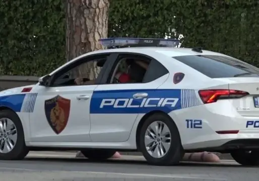 Arrest in Korça / Police put a man in handcuffs…