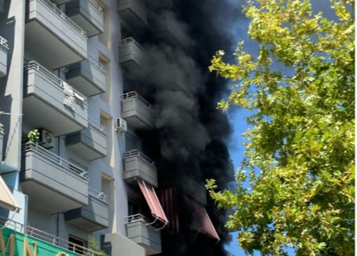 The flames engulf the apartment building; it is not yet known whether there are any injuries
