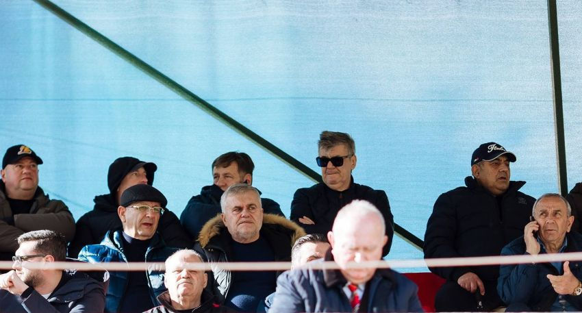 PRESIDENTI Ardjan Takaj asnjë fjalë në këtë sezon, pret Skënderbeun të ngjitet në superligë!