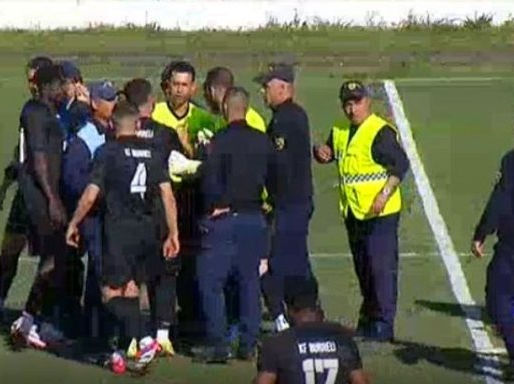 Tension në Burreli-Skënderbeu, vendasit protestojnë ashpër