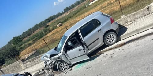 Aksident tragjik, humb jetën drejtuesi i kamionçinës