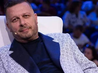 Publikohet deklarata në polici e këngëtarit që u shfaq në videon intime me Adi Hilën