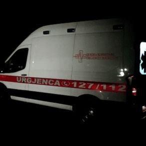 AKSIDENT/ Pë*plasen dy automjete dhe plag*sen tre persona, një grua niset drejt Traumës