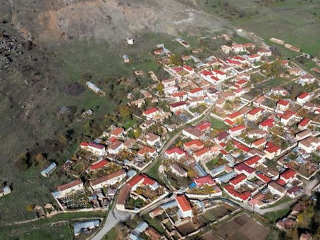 Shpopullimi që hesht, si po zhduket një fshat pranë Bilishtit