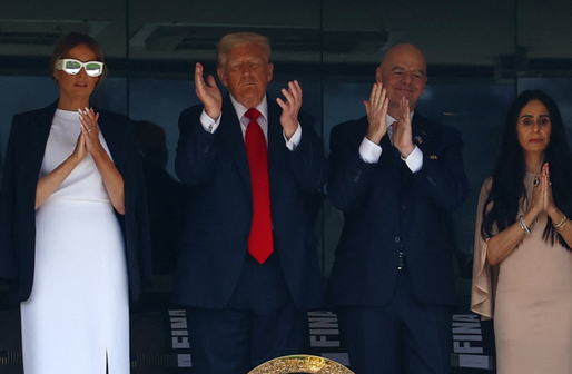 Krah Melanisë dhe Infantinos, Trump ndjek nga afër finalen e Kupës së Botës për Klube, duelin "Chelsea- PSG"