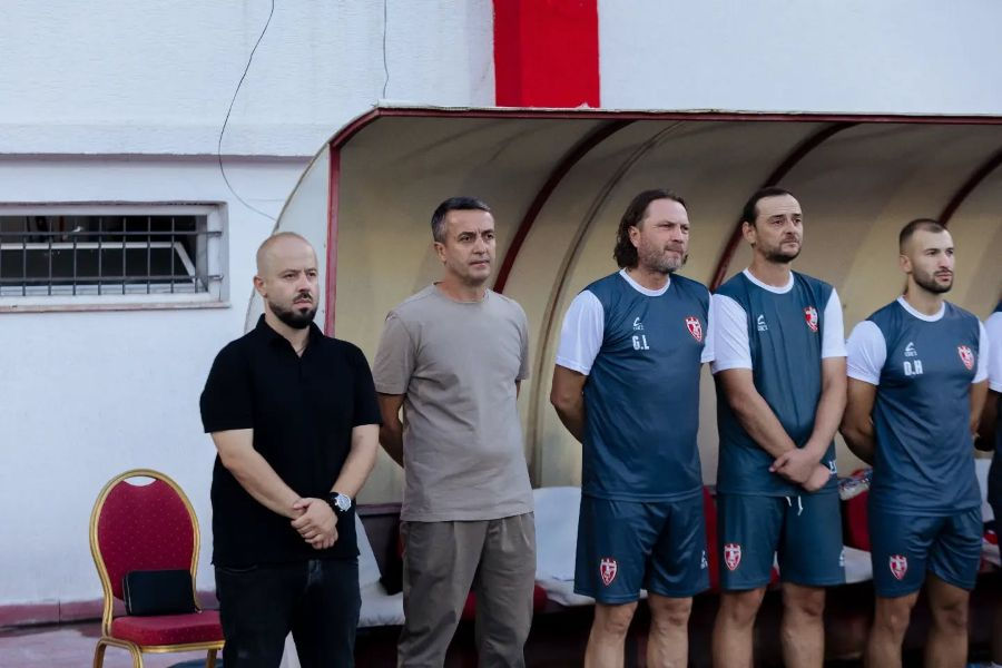 SKËNDERBEU të shtunën pret Elbasanin/ Shansi i fundit i trajnerit Julian Ahmataj, teksa i duhet vetëm fitorja