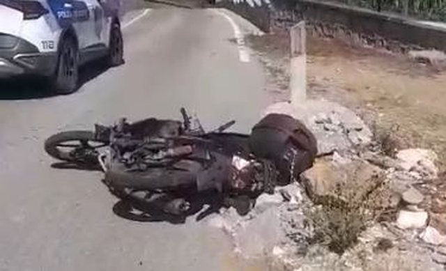 Humbi kontrollin e motorit dhe u përplas me murin, ndërron jetë në Spitalin e Traumës, Aleks Uka!