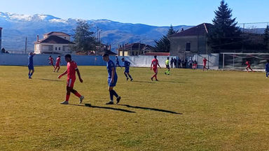 Kur nuk shënon, e pëson/ Devolli shpëton nga kapiteni Pere