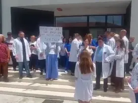 Death certificate that opened investigations, doctors issue strong statement
