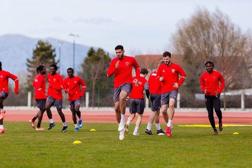 SOT radha e SKËNDERBEUT për 3 pikë ndaj Besës/ Laçi dhe Pogradeci presin gabimin e “Ujqërve”!