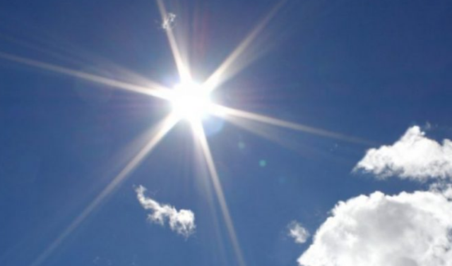 Parashikimi i motit për 3 gusht: Një ditë ideale për plazh, por me kujdes nga vapa