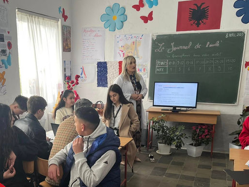 Eda Dulo, mësuesja e gjuhës frënge që duhet marrë shembull!