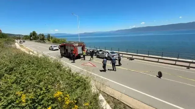 Detaje nga aksidenti me vd*kje në Pogradec–Lin: Shkak u bë parakalimi i gabuar, në njërën prej makinave udhëtonte një familje nga Korça, te tjetra...