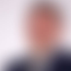 Kriza e radhës në Kadastrës, dorëhiqet drejtori i emëruar me debate politike