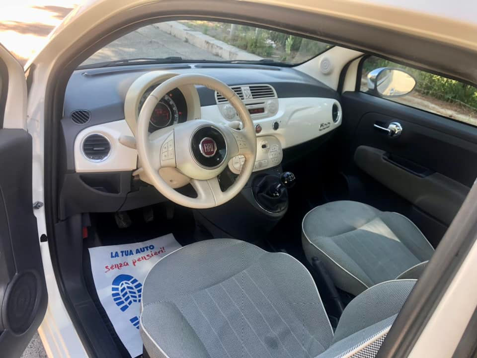 Miniatura: Fiat 500 1.3 Multijet 16V 95 CV Lounge-2012