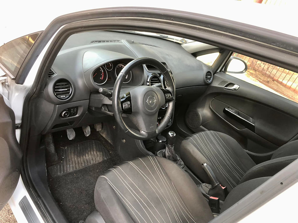 Miniatura: Opel Corsa 1.2 5 porte Cosmo-2012