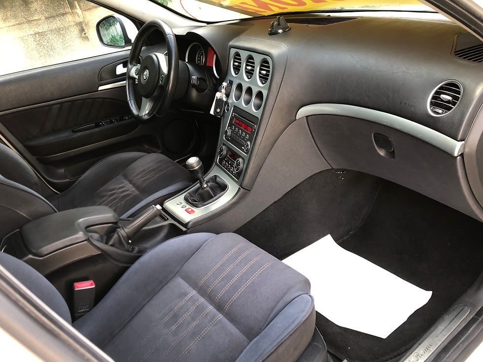 Miniatura: Alfa Romeo 159 2.0 JTDm 170Cv Distinctive-2009