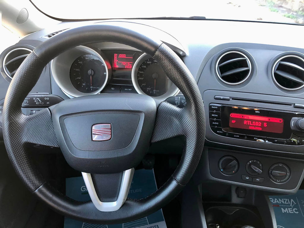 Miniatura: Seat Ibiza 1.2 70 CV 5p. Gpl Reference-2010