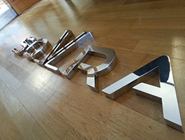 Miniatura: LETRAS DE ACERO INOXIDABLE