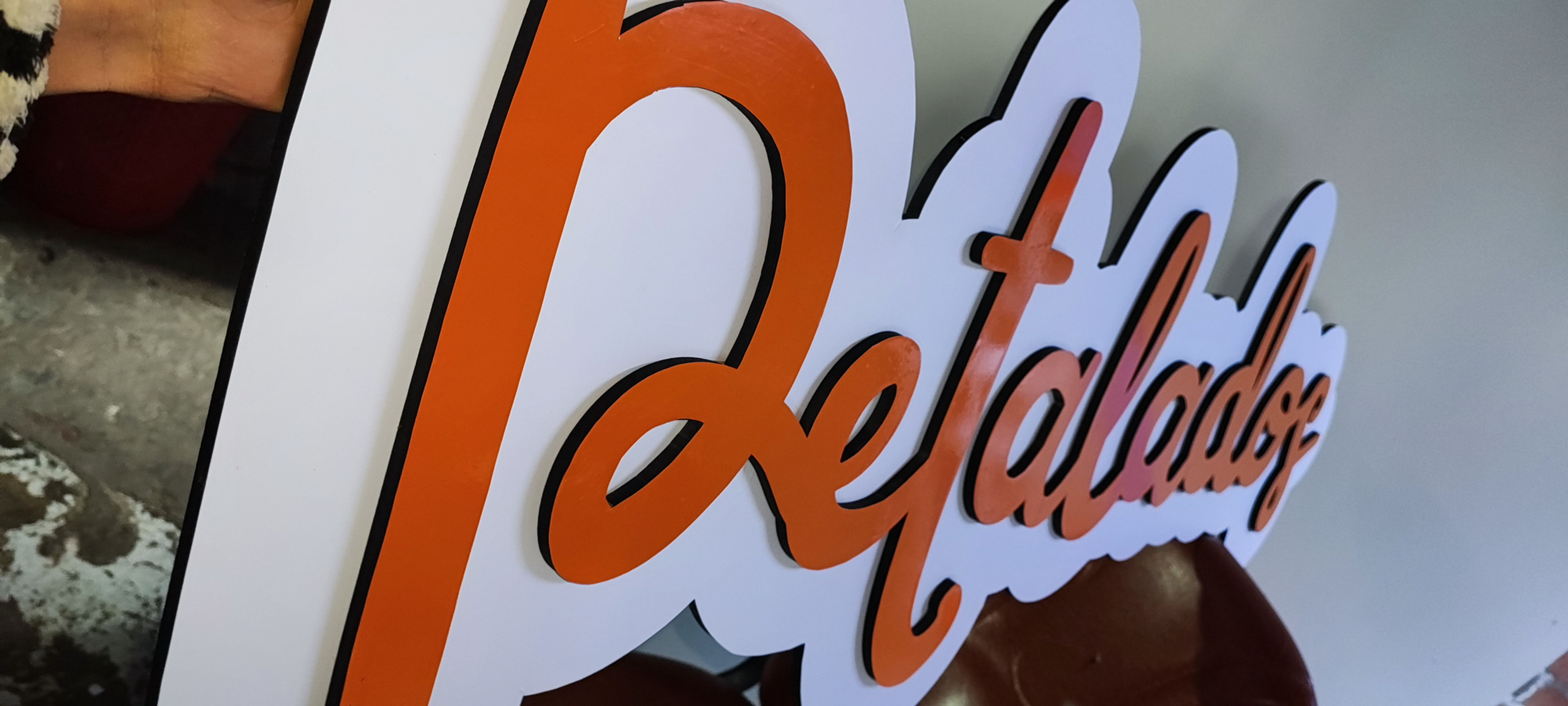 Letrero MDF con vinilo