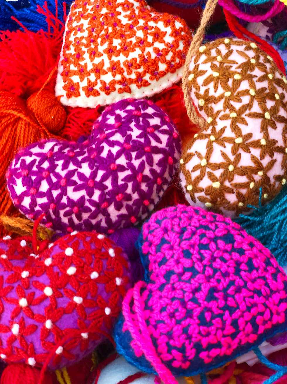 Thumbnail: HEART POM POM