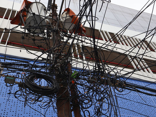 Ponen en marcha plan de reordenamiento de cables