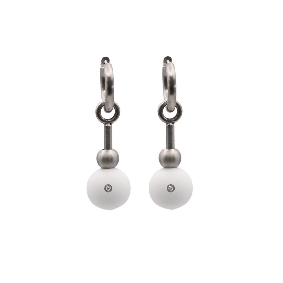 Thumbnail: Hotrod30 earring