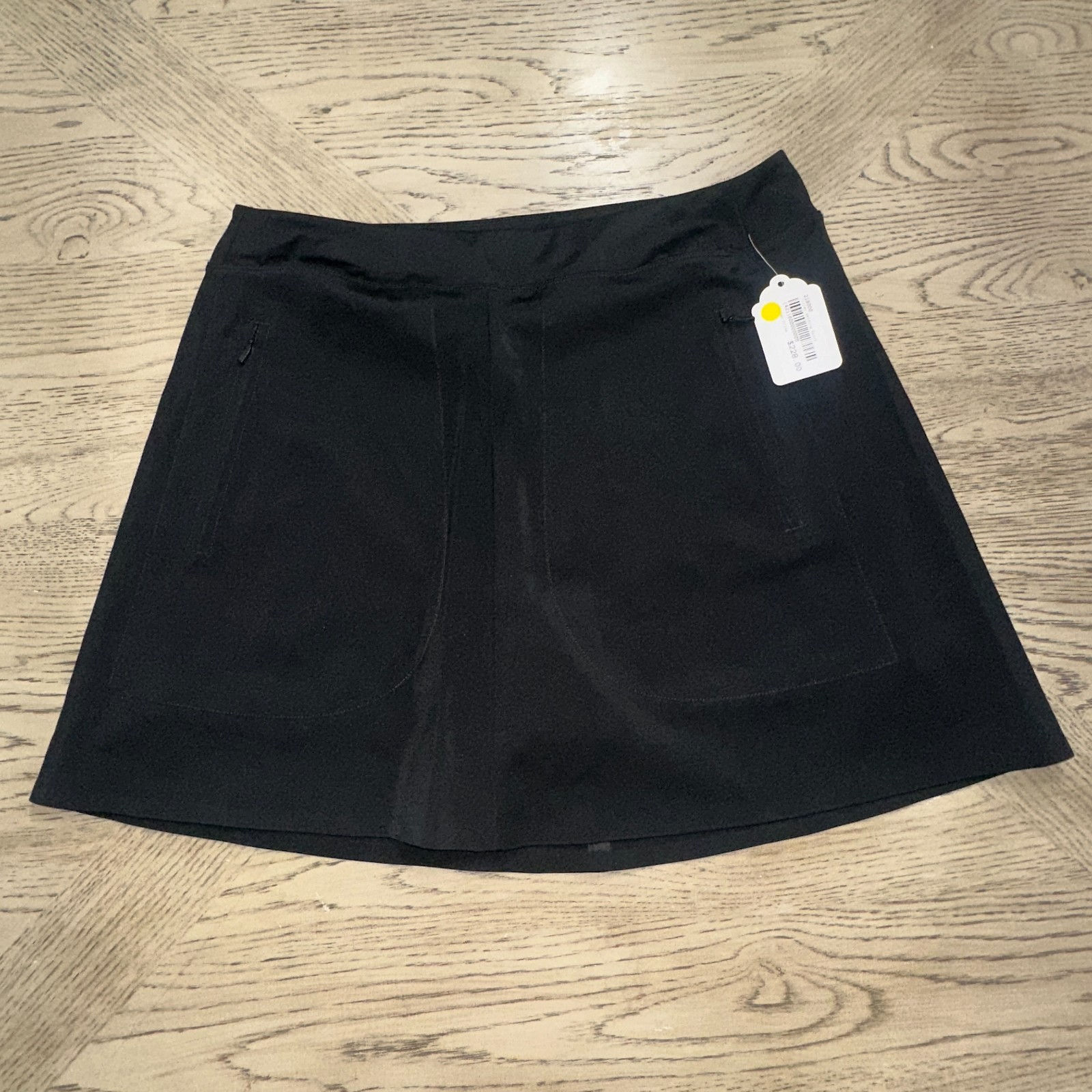 Tilley Welding Sold Skort Black SIZE M 793-Q