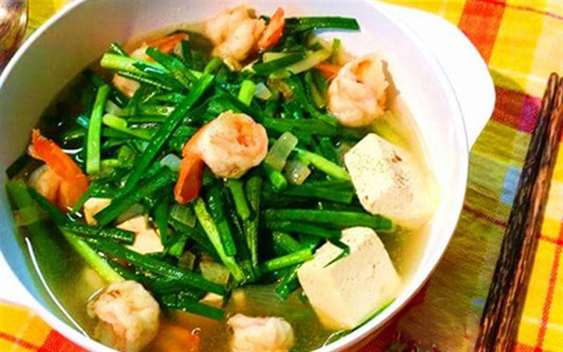 CANH ĐẬU HỦ HẸ TÔM THỊT-TRỨNG CHIÊN