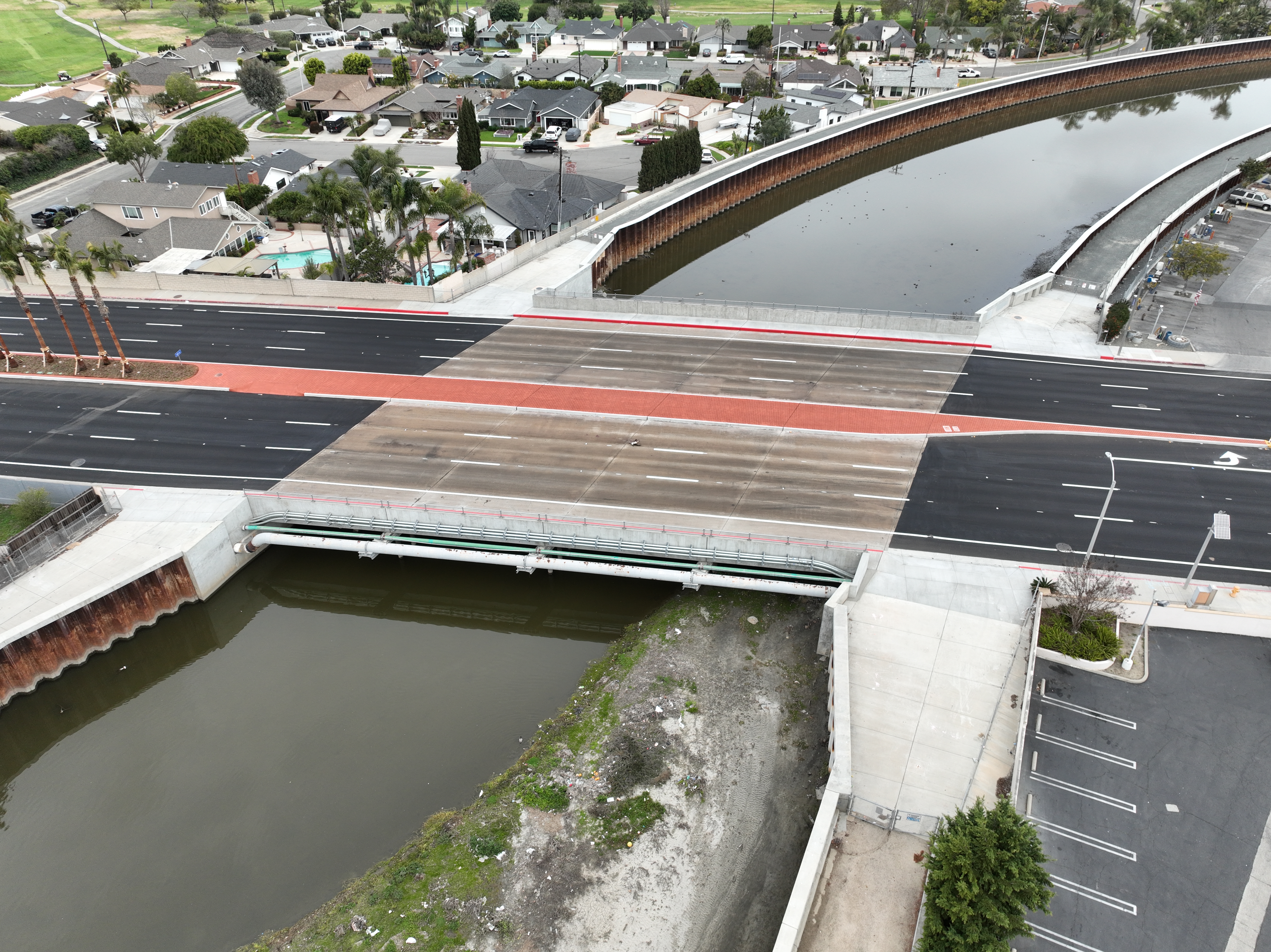 AEnB2UqJGvK5cINxPAGxzpzmDh8WEH_CgYXrG23b