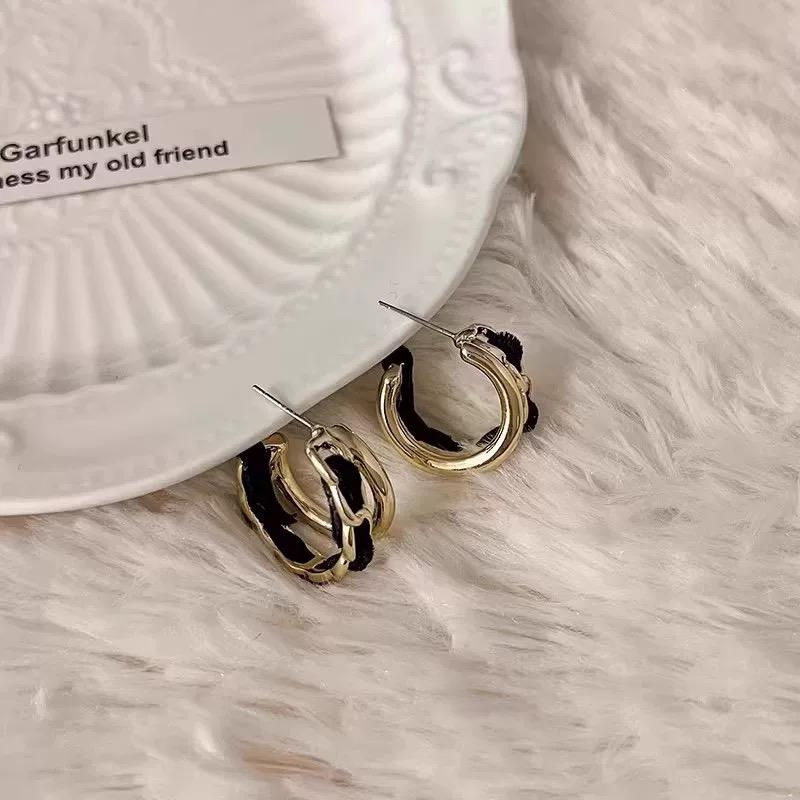 Double Ring Gold Chain Earrings