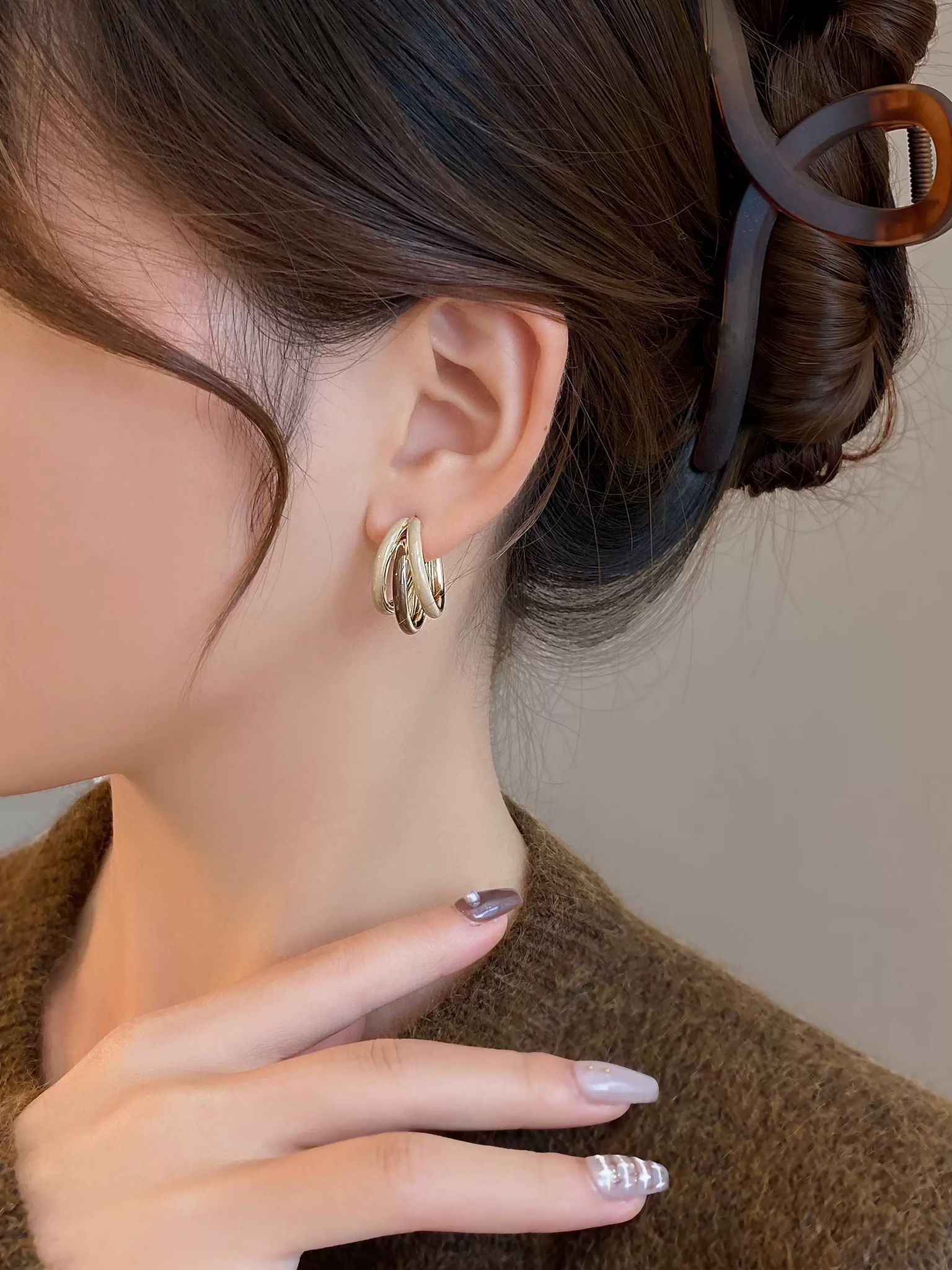 Coffee Brown Triple-Layer Earrings