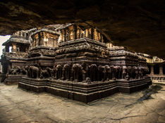 ajanta ellora caves paintings images