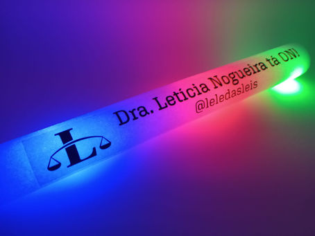Bastão de LED Personalizado para Formaturas