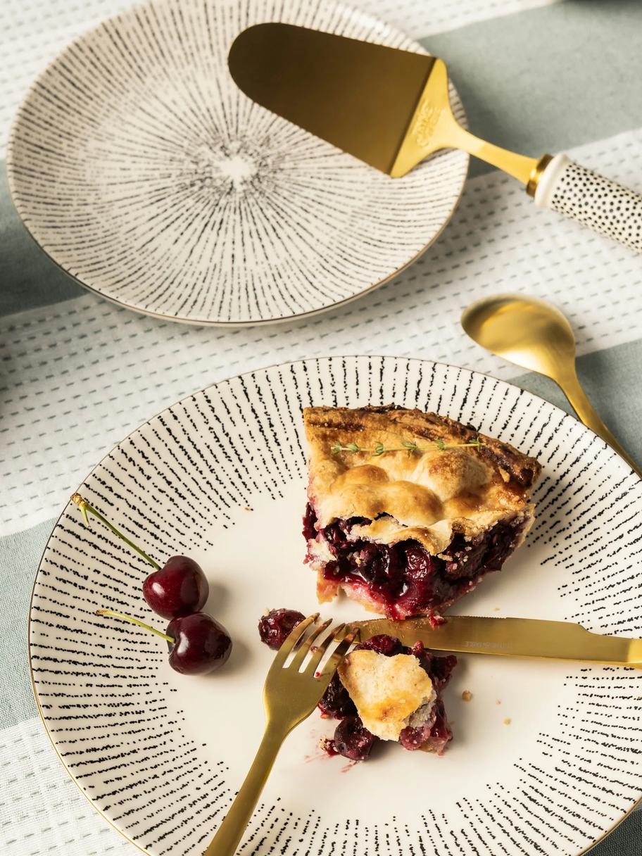 elegant dinnerware set