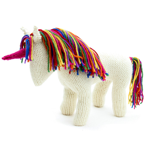 knitting-pattern-waldorf-inspired-unicorn-softie-toy-the-yarn-genie