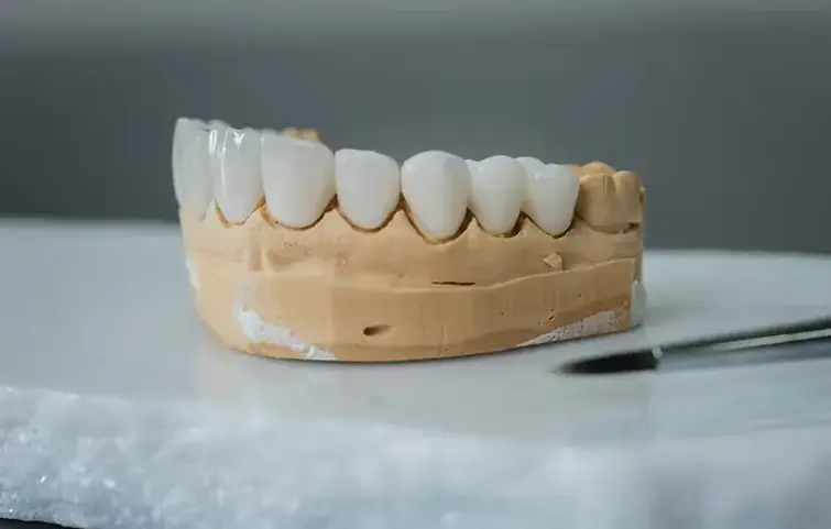 цирконеви коронки