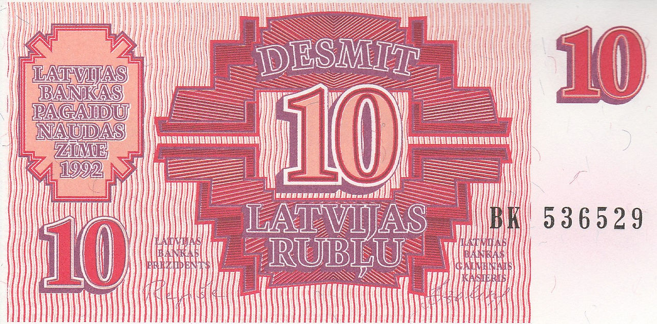 10 Rubļi-Observe