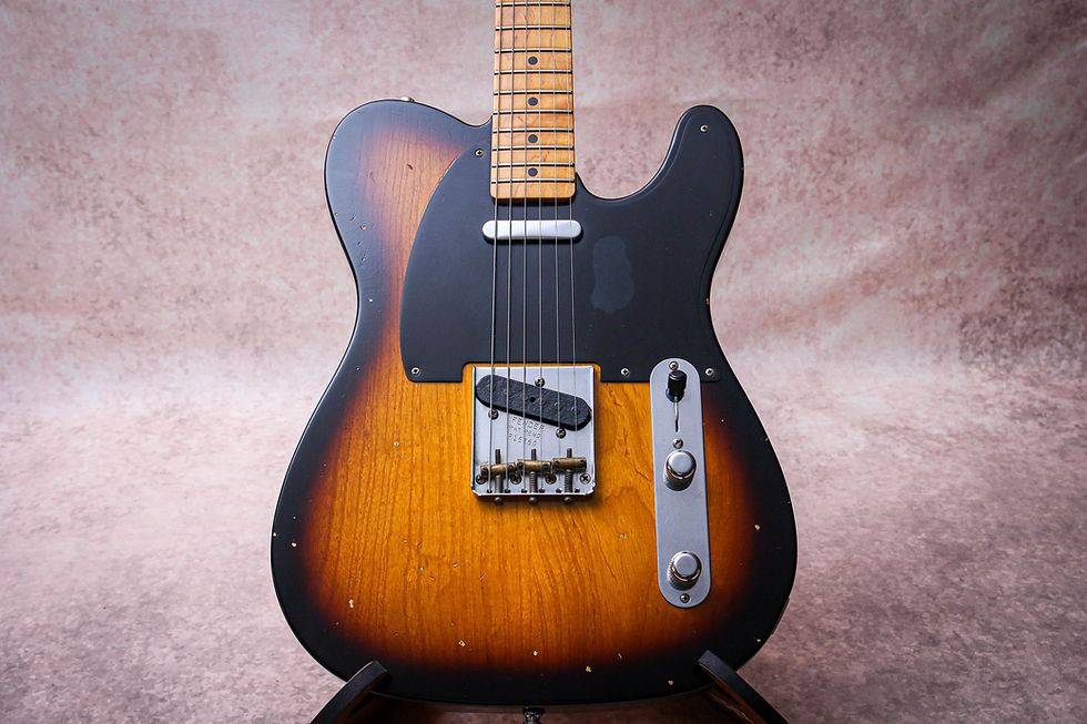 Thumbnail: FENDER USA Custom Shop '52 Reissue Telecaster Relic "Tobacco Burst +Maple" 2017