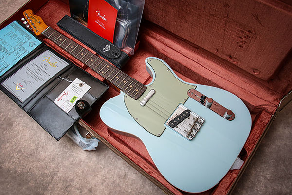 FENDER USA Custom Shop 60's Flamethrower Telecaster Custom NOS "Sonic Blue"