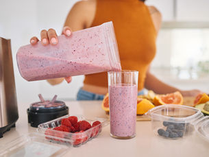 Low-Sugar Protein Berry Smoothie