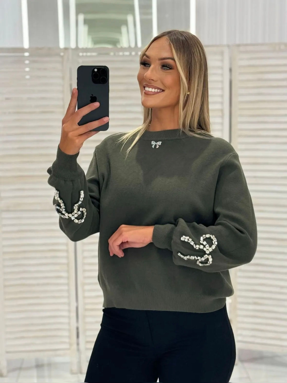 Crystal Reign – Green Jumper with Crystal Bow Detail One Size